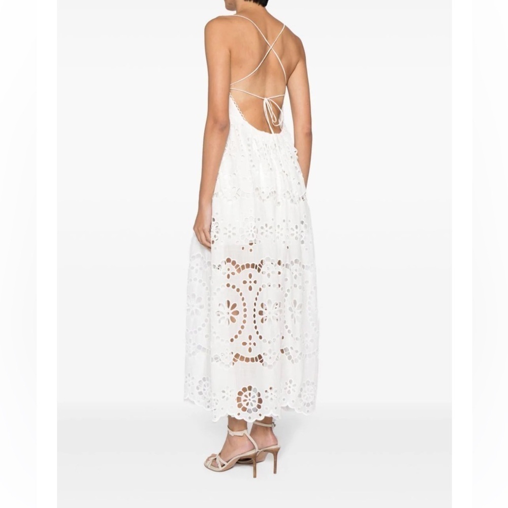 Lexi Linen Maxi Dress - Picture 4 of 10